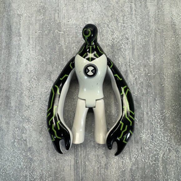 BEN 10 Upgrade + Diamondhead Action Figure 4" 2006 Cartoon Network Bandai Figure - Picture 5 of 6